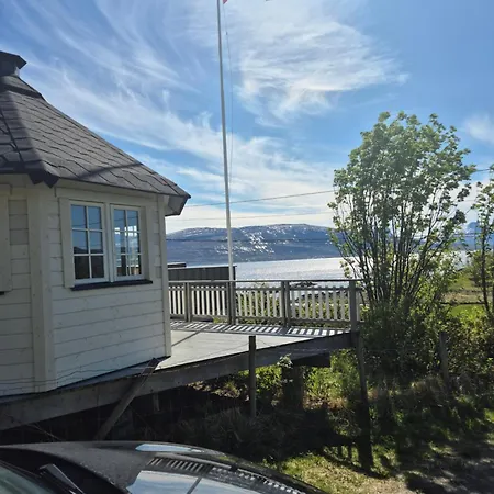 Villa Myklebostad Hov (Troms)