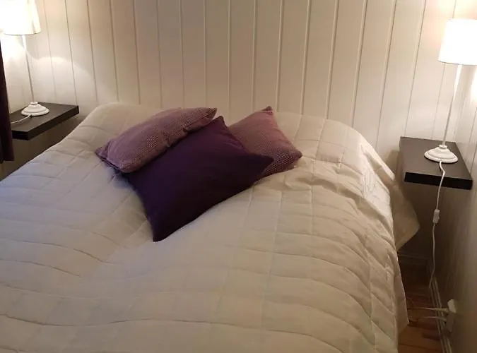 Myklebostad Hov (Troms)