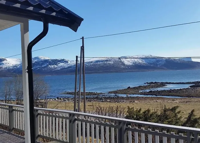 Myklebostad Villaer Hov (Troms)