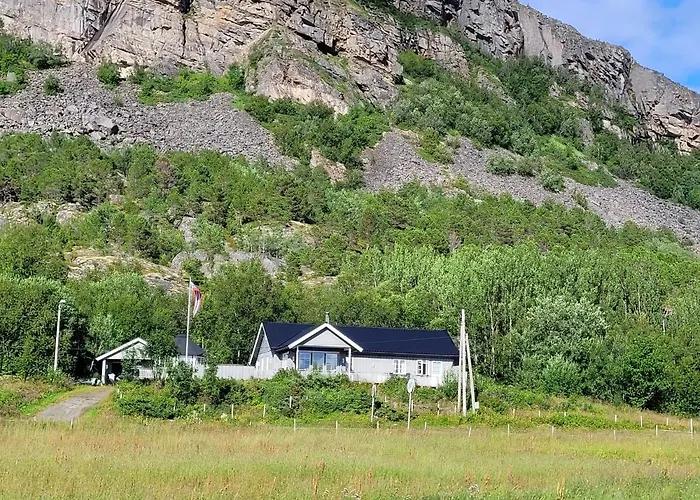 Myklebostad Villaer Hov (Troms)