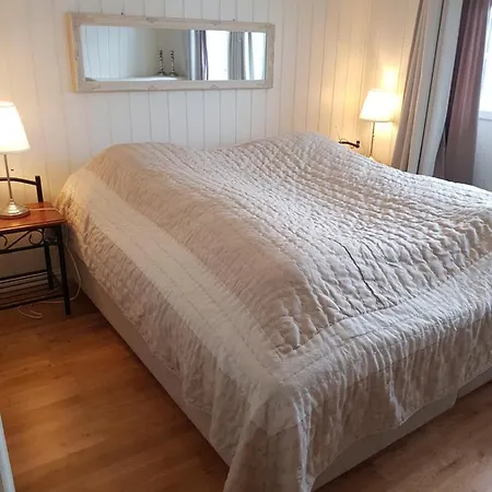 Myklebostad Villa *