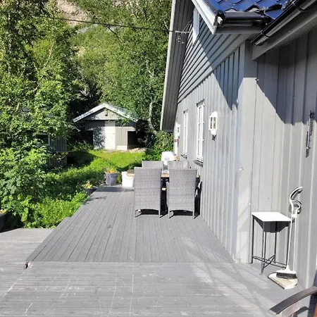 Myklebostad Villa Hov (Troms)
